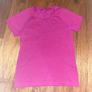 Lululemon Swiftly Tech size 6 Magenta Purple